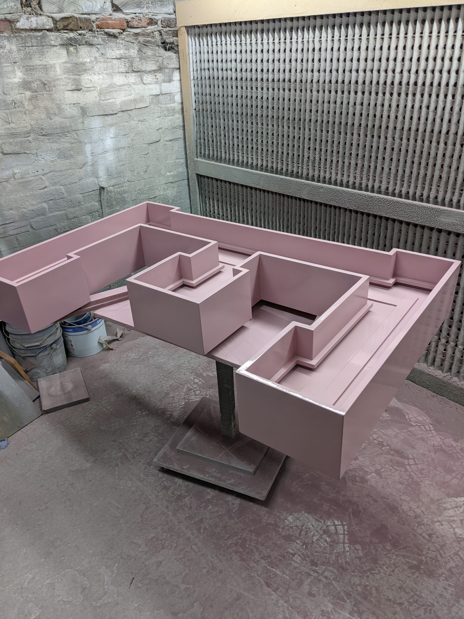 Spray finishing by Laith and Wells